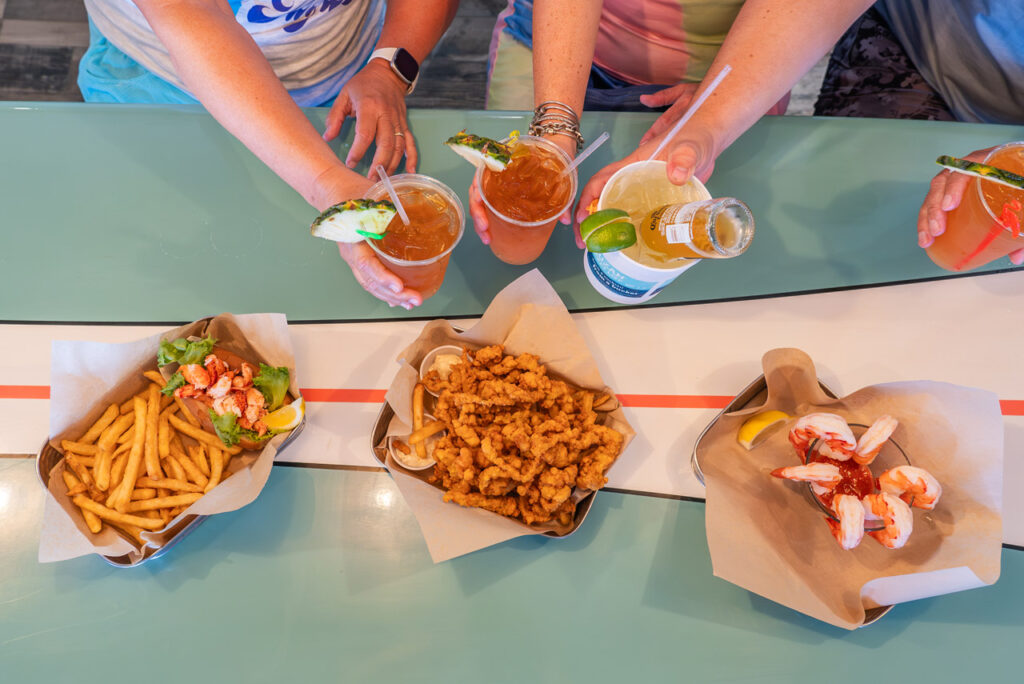 food and drink cheers at splash